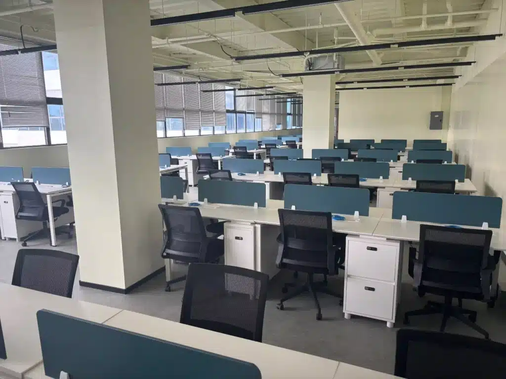 office-workstations-rows-view